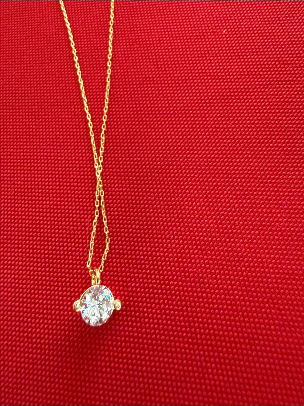 NWT Kate Spade Gold Chain Necklace with Round Solitaire Crystal Pendant - Gold